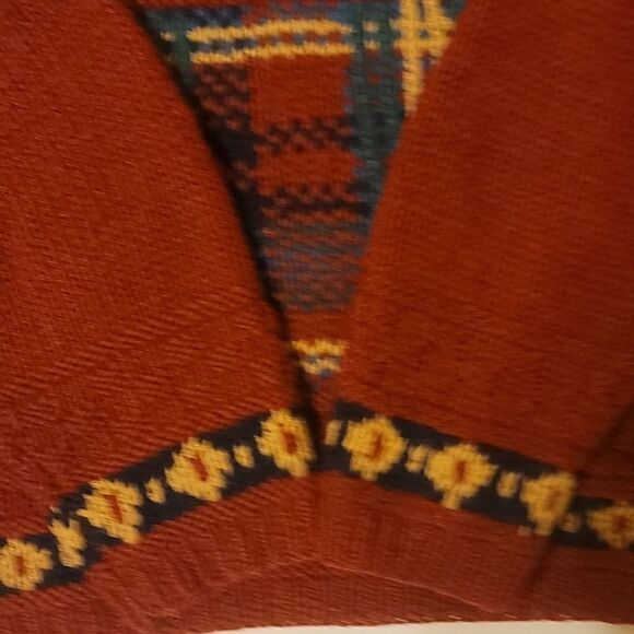 - SKYR VINTAGE SWEATER size medium - Picture 3 of 9